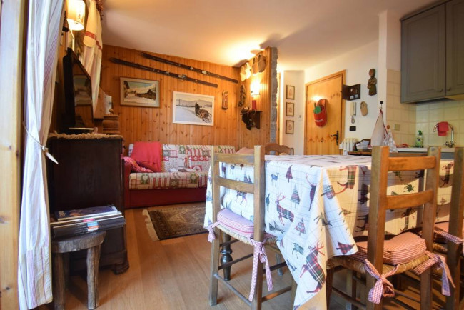 Appartamento in vendita a Ayas