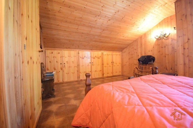 Villa in vendita a Ayas