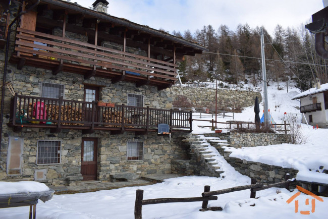 Appartamento in vendita a Brusson