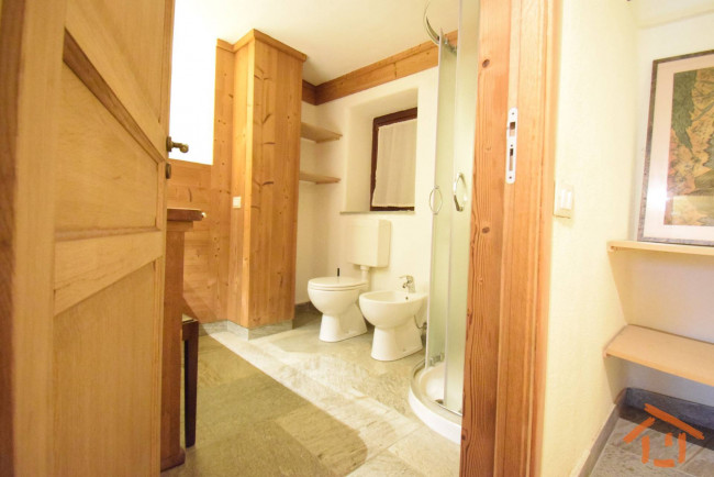 Appartamento in vendita a Brusson