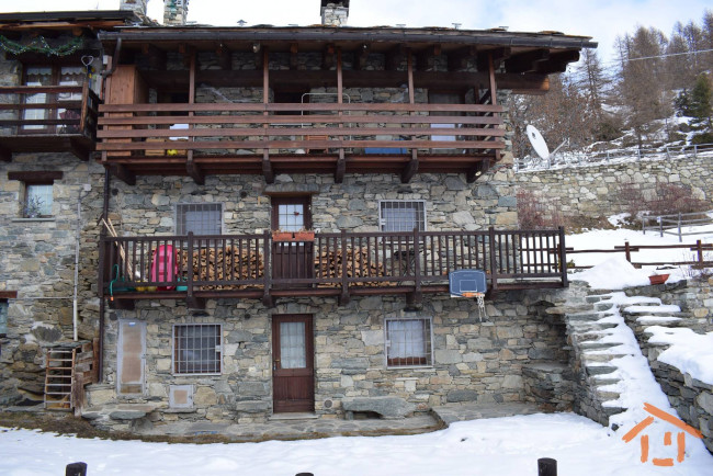 Appartamento in vendita a Brusson