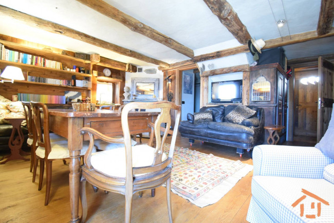 Casa indipendente in vendita a Brusson