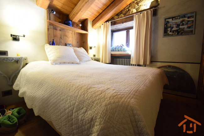 Casa indipendente in vendita a Brusson