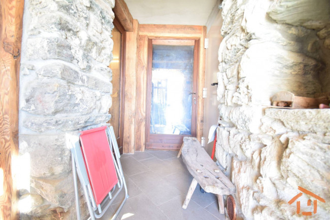 Casa indipendente in vendita a Brusson