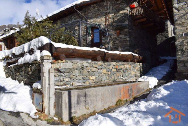 Casa indipendente in vendita a Brusson