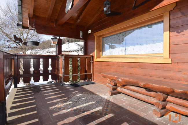 Villa Bifamiliare in vendita a Brusson