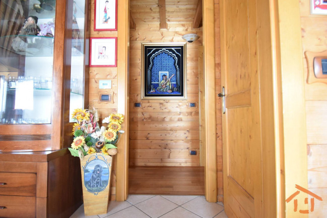 Villa Bifamiliare in vendita a Brusson