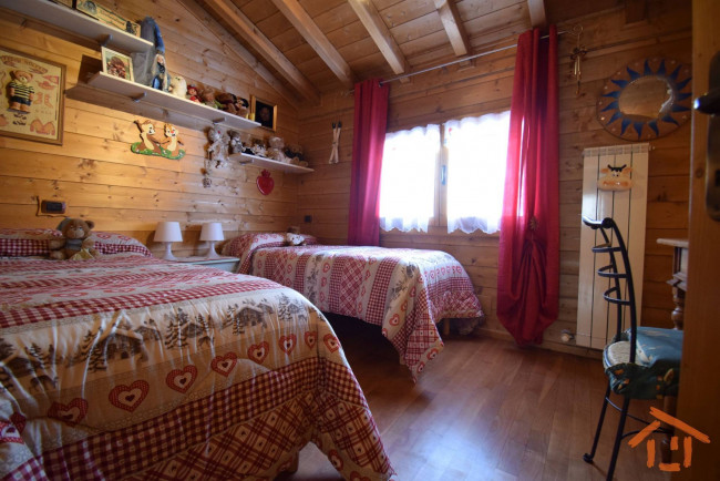 Villa Bifamiliare in vendita a Brusson