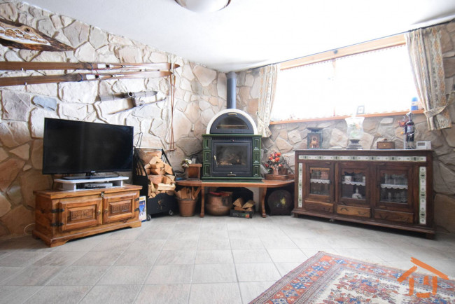 Villa Bifamiliare in vendita a Brusson