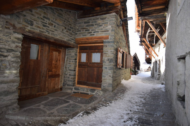 Appartamento in vendita a Ayas