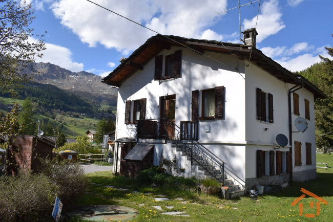 Appartamento in vendita a Ayas