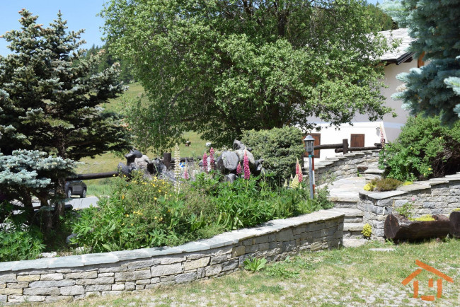 Villa Unifamiliare in vendita a Brusson