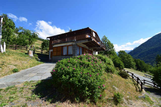Casa indipendente in vendita a Ayas
