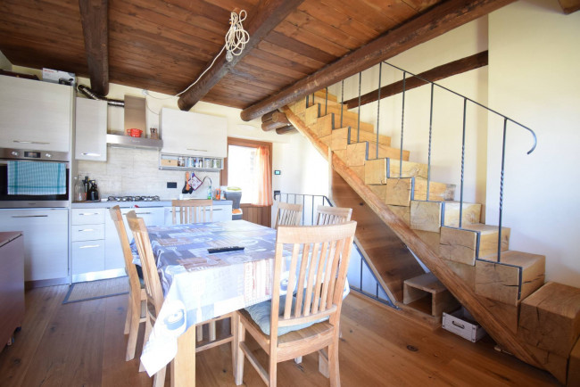 Villa a Schiera in vendita a Brusson