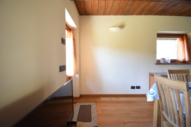 Villa a Schiera in vendita a Brusson