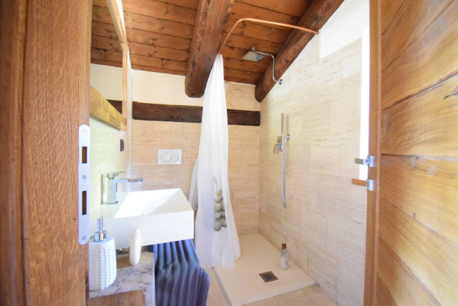 Villa a Schiera in vendita a Brusson