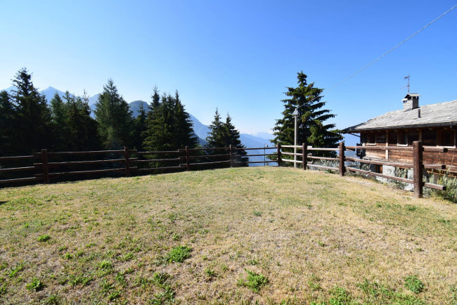 Villa a Schiera in vendita a Brusson