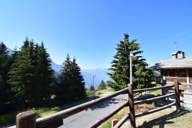 Villa a Schiera in vendita a Brusson