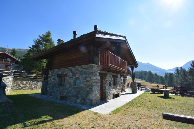 Villa a Schiera in vendita a Brusson
