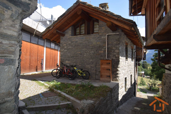 Appartamento in vendita a Ayas