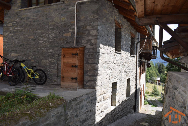 Appartamento in vendita a Ayas