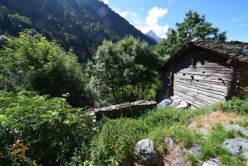 Casale in vendita a Brusson