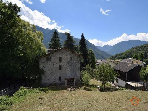 Casa indipendente in vendita a Challand-Saint-Victor