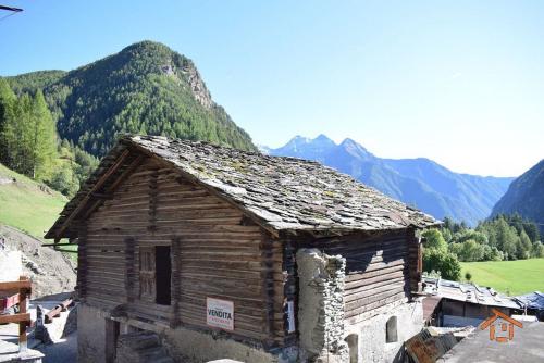 Rustico in vendita a Brusson