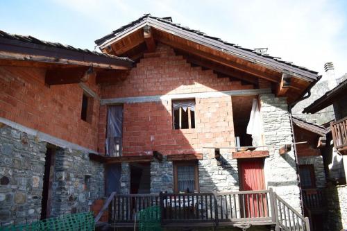 Casale in vendita a Brusson