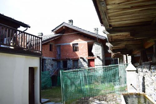 Casale in vendita a Brusson