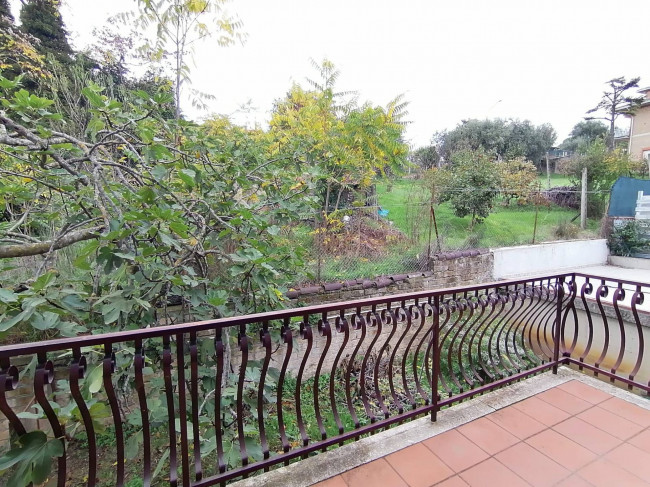 Villa in vendita a Deruta