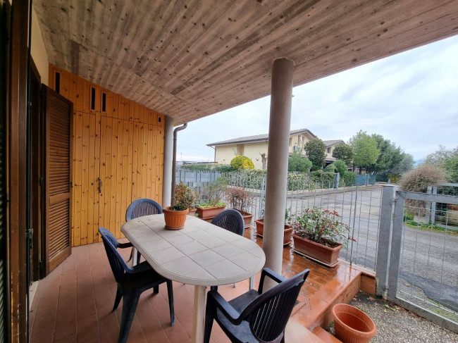 Villetta Bifamiliare in vendita a Perugia