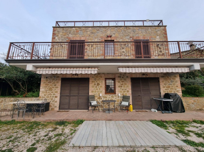 Villa in vendita a Torgiano