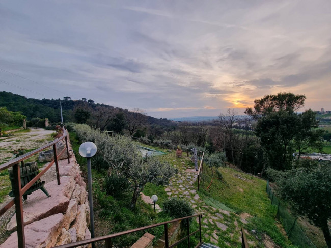 Villa in vendita a Torgiano