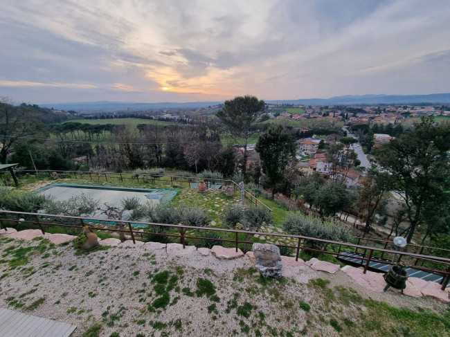 Villa in vendita a Torgiano