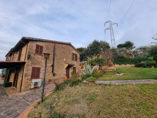 Villa in vendita a Torgiano