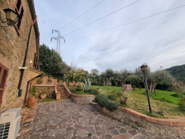 Villa in vendita a Torgiano