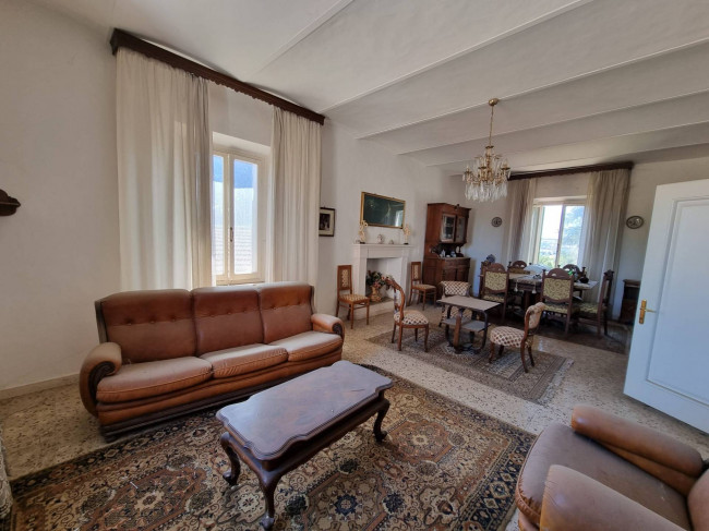 Casa singola in vendita a Deruta