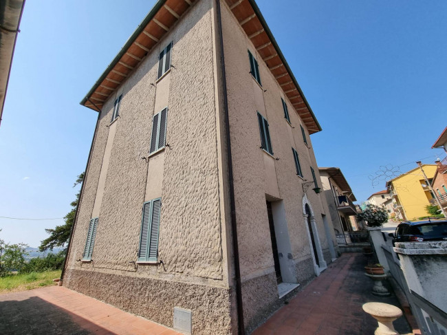 Casa singola in vendita a Deruta