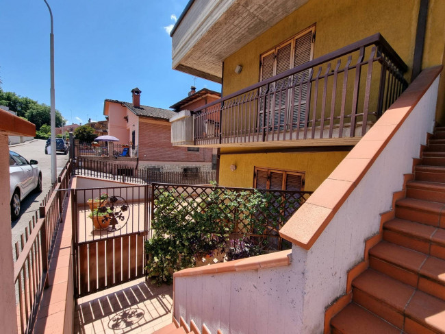 Appartamento in vendita a Deruta