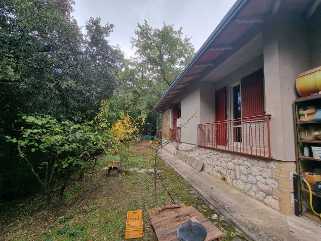 Casa singola in vendita a Bettona