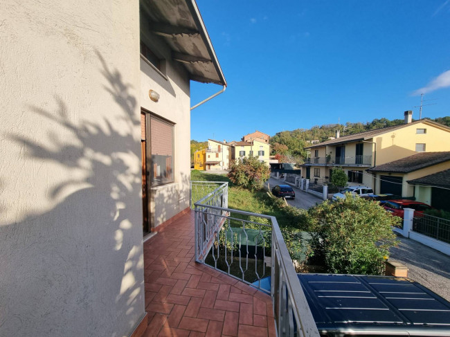 Casa singola in vendita a Deruta