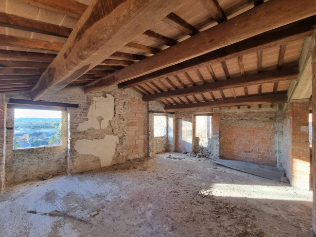 Casa singola in vendita a Deruta