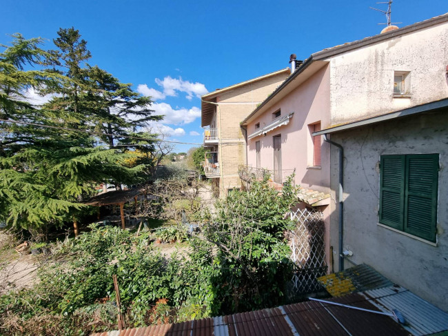 Villetta Bifamiliare in vendita a Deruta