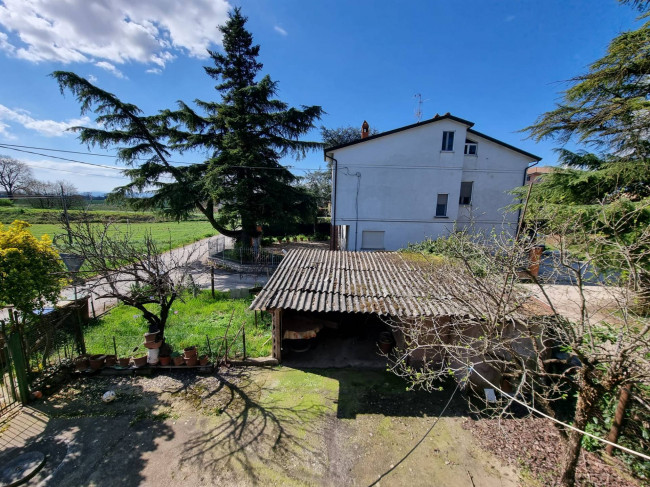 Villetta Bifamiliare in vendita a Deruta