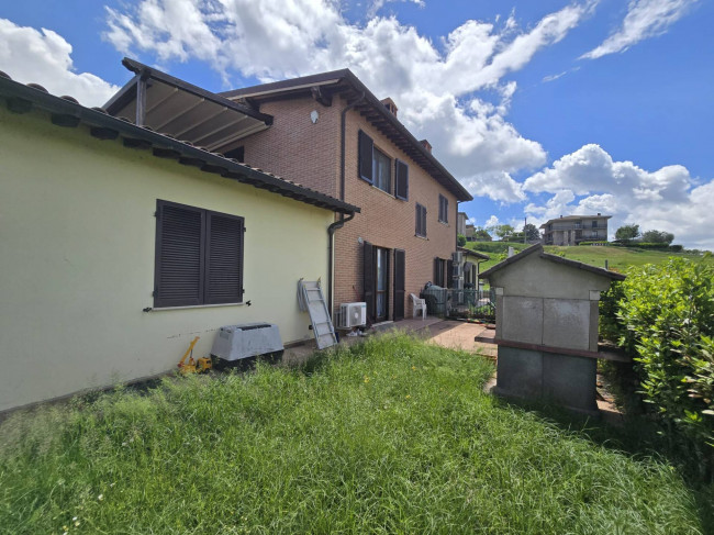 Apartment for sale in Deruta