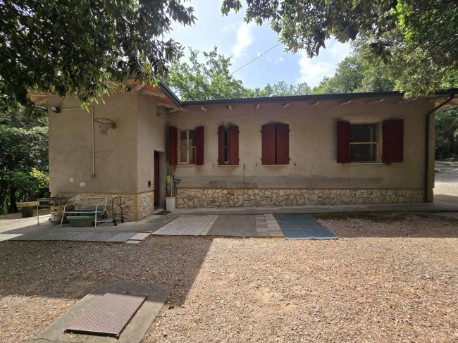 Casa singola in vendita a Bettona