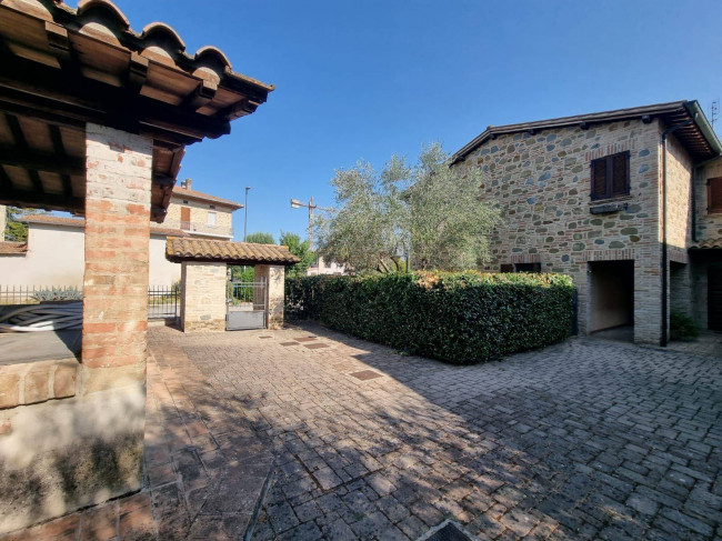 Appartamento in vendita a Deruta