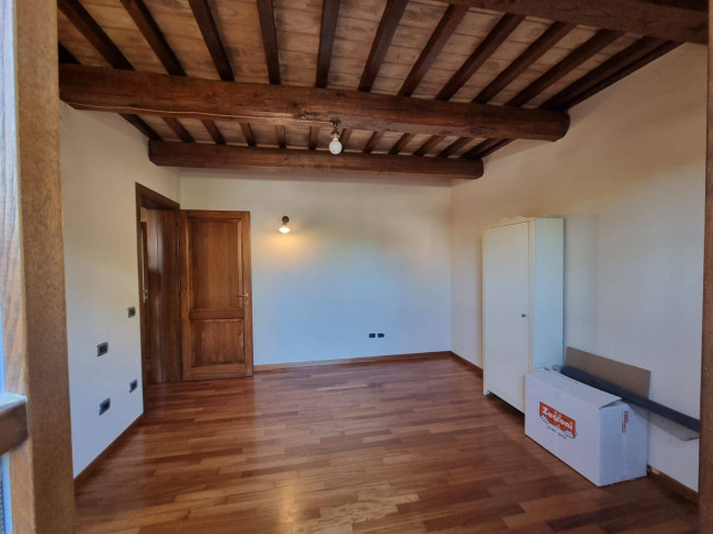 Appartamento in vendita a Deruta