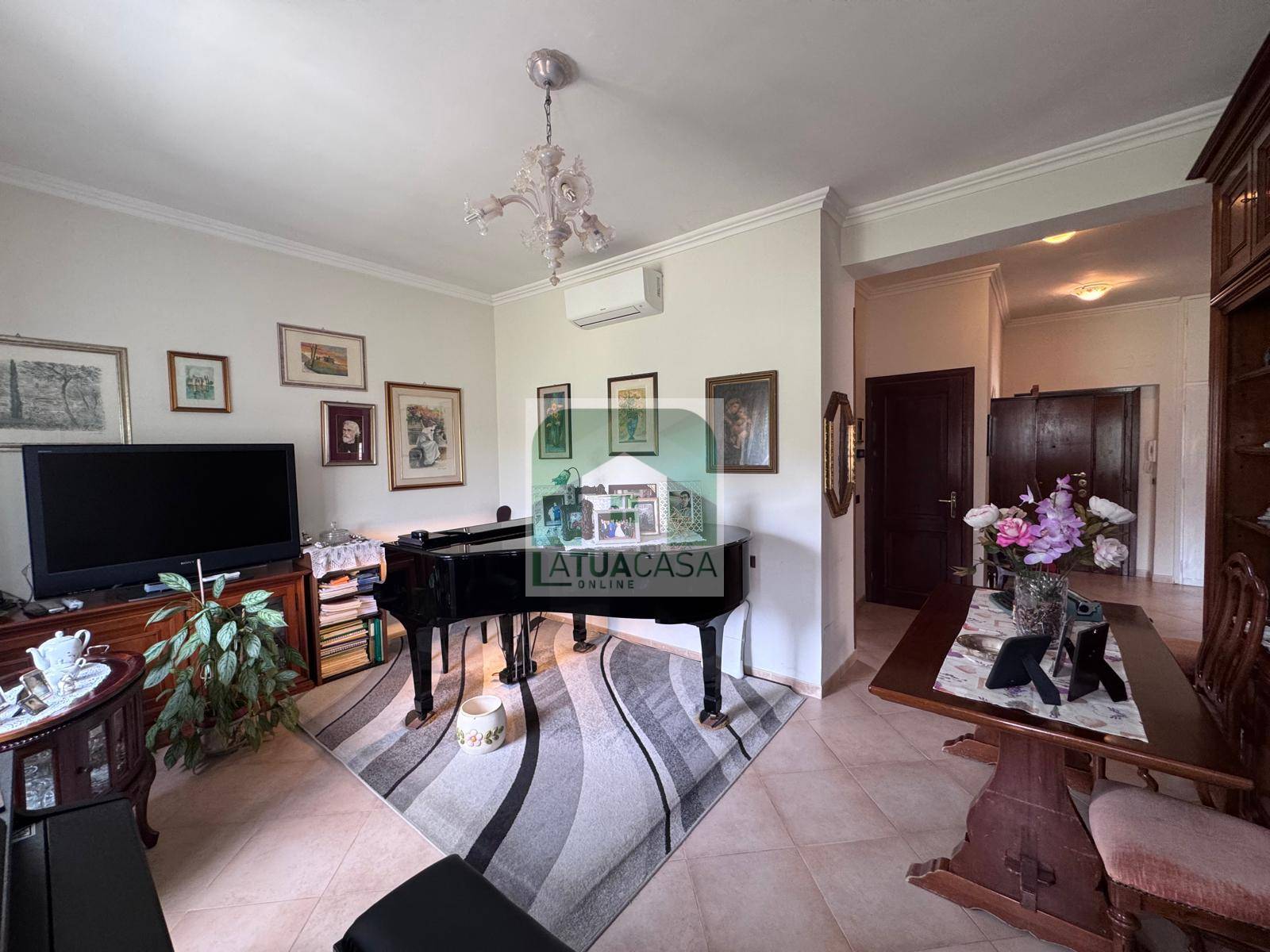 Appartamento in vendita a Roma